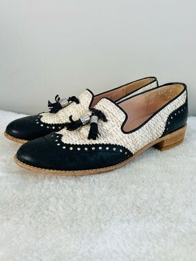 Stuart Weitzman Woven Two-Tone Tassel Loafers - Black & Cream